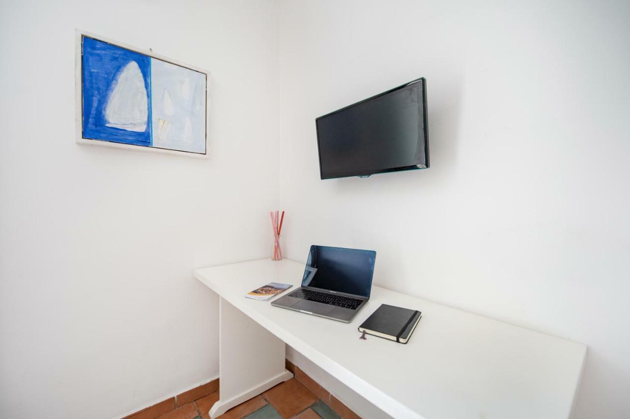 Gioia 37 Apartments プロチーダ エクステリア 写真